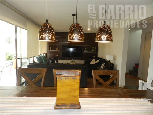 Imagen 8 de 20 de Casa En Venta De 4 Dorm. En Colina