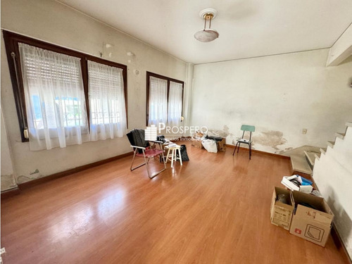 1919 Venta Casa Padrón Único 3dorm Centro Garaje