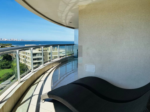 Venta Apartamento 2 Dormitorios Con Vista Al Mar Playa Mansa