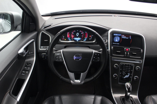 Volvo Xc60 2.0 T5 Dynamic Fwd Turbo Gasolina 4p Automático