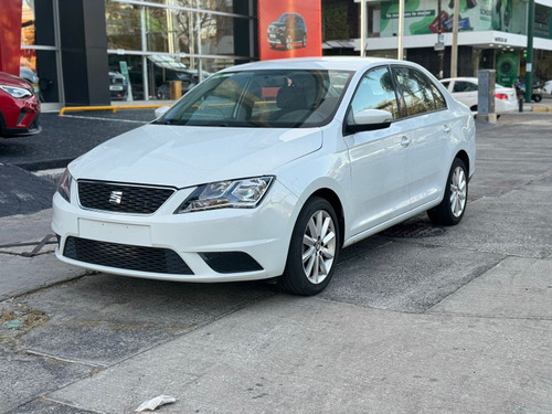 SEAT Toledo REFERENCE 1.6L 110HP STD BT