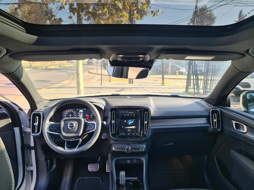 Volvo XC40 1.5 T5 PHEV R-Design Recharge Auto