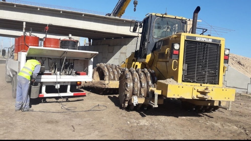 Compactador Caterpillar 815f Serie 2 Año 2011