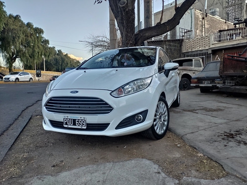 Imagen 3 de 12 de Ford Fiesta Se