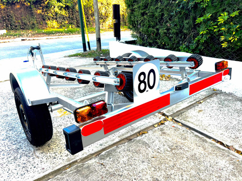 Imagen 15 de 24 de Trailer Moto De Agua