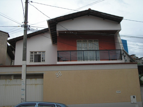 Imagem 1 de 14 de Casa De Luxo Iguaçu. 03 Quartos Com Suite