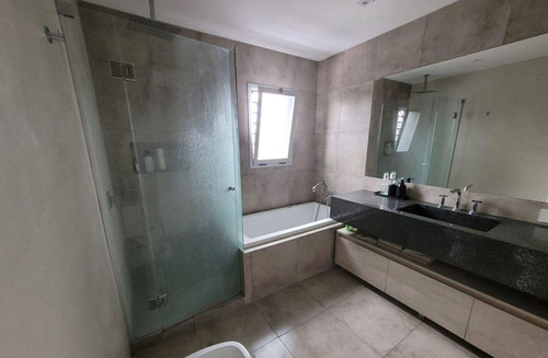 Venta Casa Minimalista 4 Ambientes Con Piscina