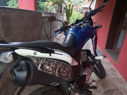 Imagem 2 de 8 de Honda Xre