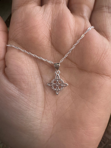 Conjunto Nudo De Brujas Plata Fina Protección Collar Y Aros