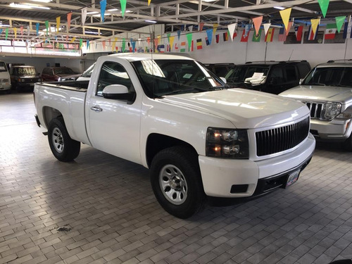 Chevrolet Silverado Ls