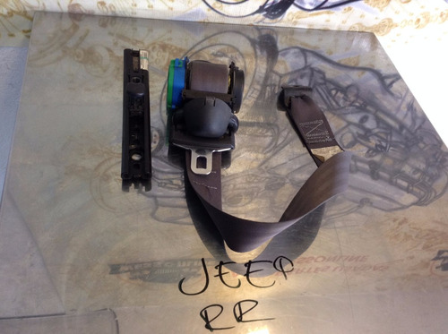 Cinturon De Seguridad Trasero Derecho Cherokee 99-04