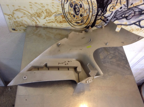 Moldura Plastica Vista Trasera Derecha Peugeot 206 3 Ptas