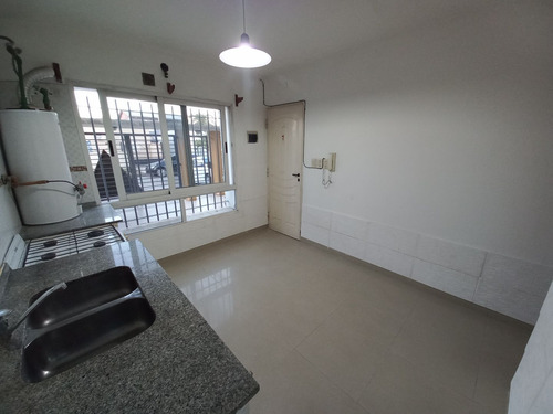 Departamento 2 Ambientes En Alquiler
