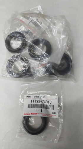 Sellos De Bujias Toyota Fortuner Hilux Kavak Previa