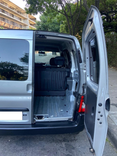 Peugeot Partner Confort 1.4 5 Plazas