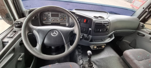 Imagem 11 de 15 de M.benz Axor 2035 4x2 2010/10 575999km (2030, 2036) (3360)