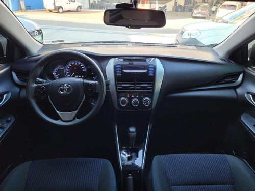 Imagem 9 de 11 de Yaris 1.5 16v Flex Sedan Xl Multidrive