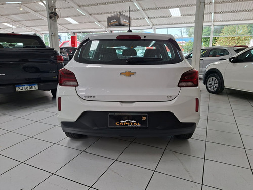 Chevrolet Onix ONIX HATCH LT 1.0 12V FLEX 5P MEC.
