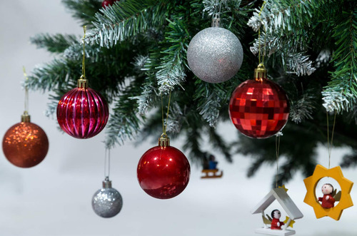 Bolas De Navidad Irrompibles 28 Piezas 4 Acabados Clásicos