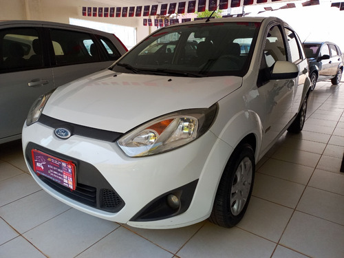 Imagem 2 de 10 de Fiesta Hatch Class 1.6 Flex - 2013 - Completo