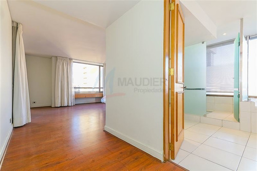 Imagen 17 de 30 de Departamento En Venta De 3 Dorm. En Las Condes