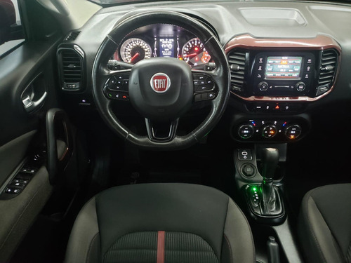 Imagem 8 de 14 de Fiat Toro Freedom 1.8 At6 4x2 Flex Automático 2018 2019