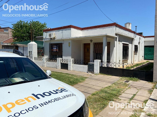 Imagen 1 de 18 de Casa - Villa Morra I