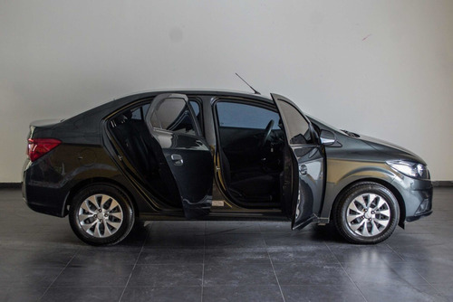 Imagen 3 de 24 de Chevrolet Prisma 2018 1.4 Lt 98cv Ac570