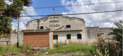 Oportunidad De Inversión!! 7.000 Mts De Terreno Con Bodega En Nueva Helvecia, Buen Punto. Usd 50.000 Y Cuotas