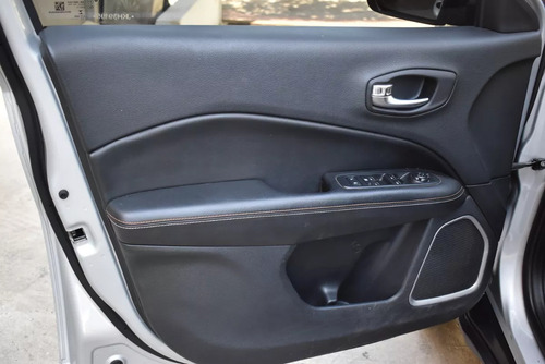 Jeep Compass 2.4 Longitude Plus 4X4