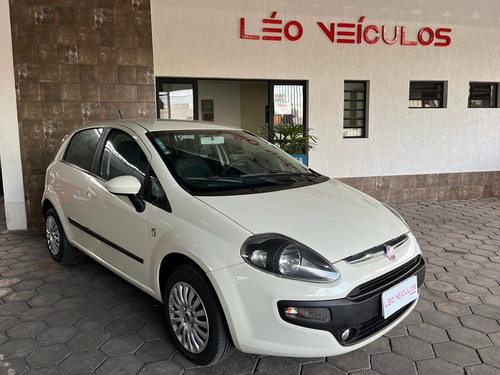 Imagem 3 de 13 de Fiat Punto 1.4 - Attractive Italia - 2013 - 128.000km