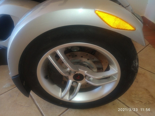 Can An Modelo Spyder