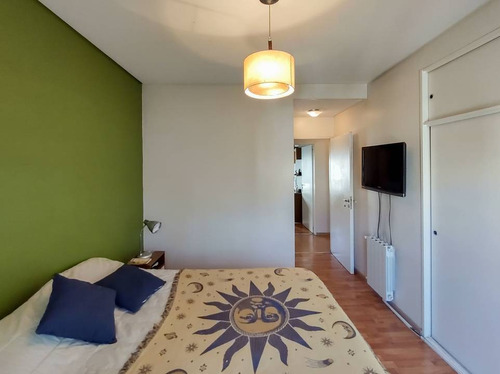 Imagen 12 de 24 de Venta De Departamento De 3 Ambientes Con Balcón Y Cochera En Flores