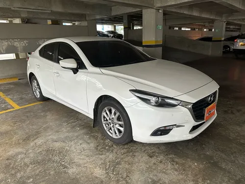 Mazda 3 2.0 Touring At