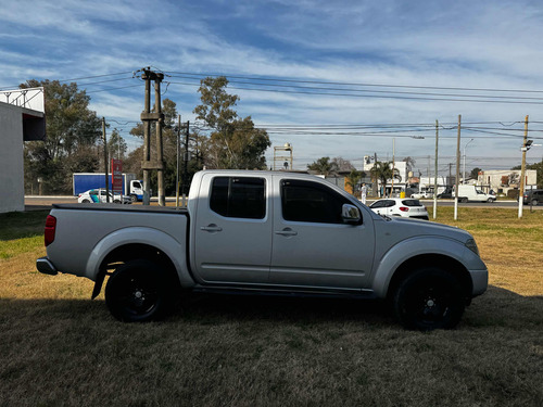 Nissan Frontier 2.5 Le Cab Doble At 4x4