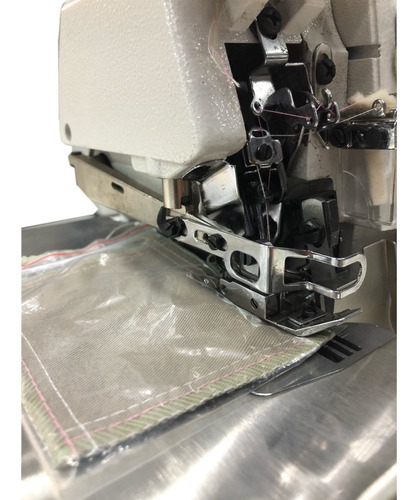 Imagen 5 de 5 de Maq Overlock Over 5 Hilos Industrial +mesa Y Motor Nueva