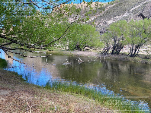 Campo En Venta De 635 Has Bariloche, Costa Del Pichileufu, Rio Negro.
