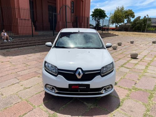 Imagen 4 de 18 de Renault Logan 2015 1.6 Privilége (( Gl Motors )) Financiamos