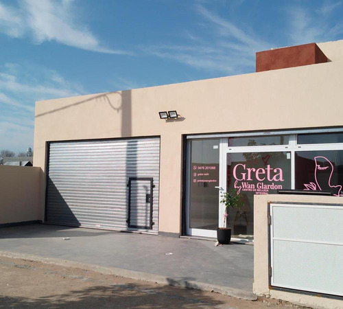 Se Alquila Local Comercial En Ricardone