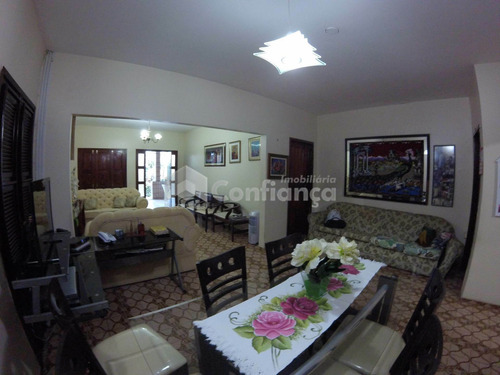 Imagem 8 de 17 de Casa À Venda No Bairro Papicu - Fortaleza/ce - 175