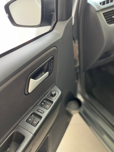 Volkswagen Fox 1.6 Vht Trend Total Flex 5p