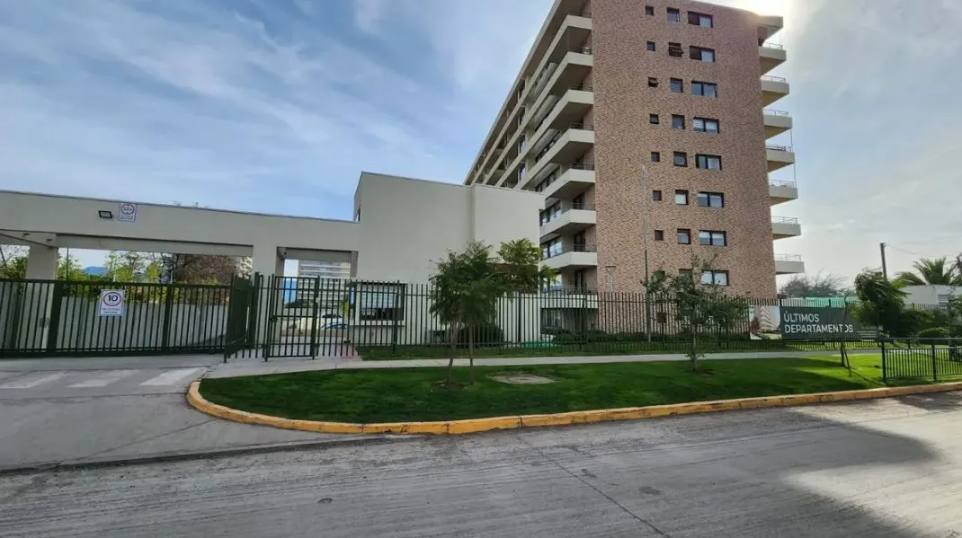 Imagen 2 de 27 de Departamento En Rancagua Av. Central Remate 27 Agosto 2026