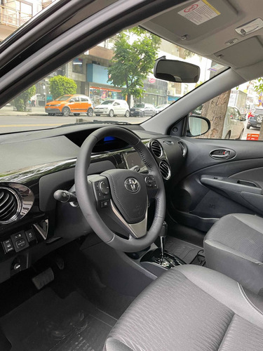 Imagen 13 de 18 de Toyota Etios 2022 1.5 Xls At