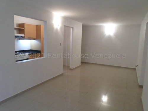 Imagen 7 de 14 de Apartamento En Alquiler Colinas De La Tahona 22-11295 Renta House Los Samanes