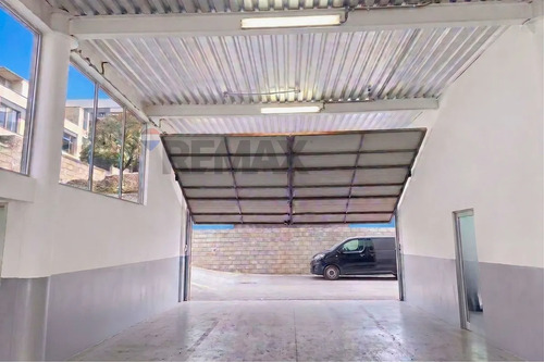 Venta Edificio Corporativo Vespucio Norte