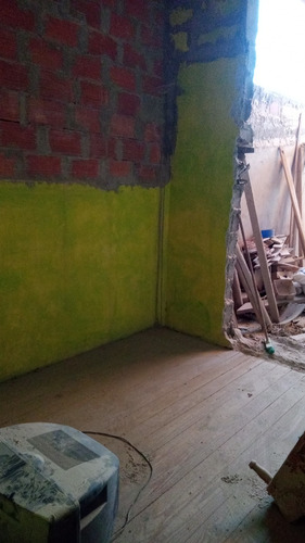 Propiedad Comercial/industrial Con Vivienda, Con Paneles Solares Y Equipos Off Grid.