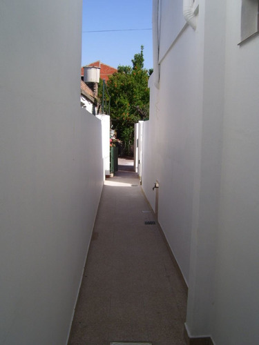 Imagen 2 de 11 de Departamento En Alquiler En Remedios De Escalada