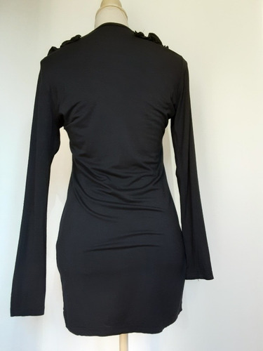 Imagen 4 de 10 de Camisa Larga Con Mangas Y Botones Frontales, Talla M