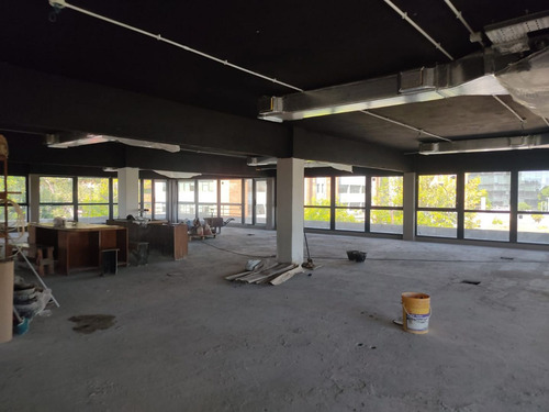 Alquiler Oficinas 250m2 En Olivos