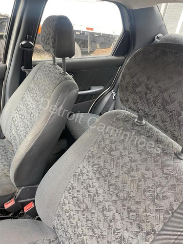 Imagem 9 de 15 de Fiat Siena 1.0 Celebration Flex Completo
